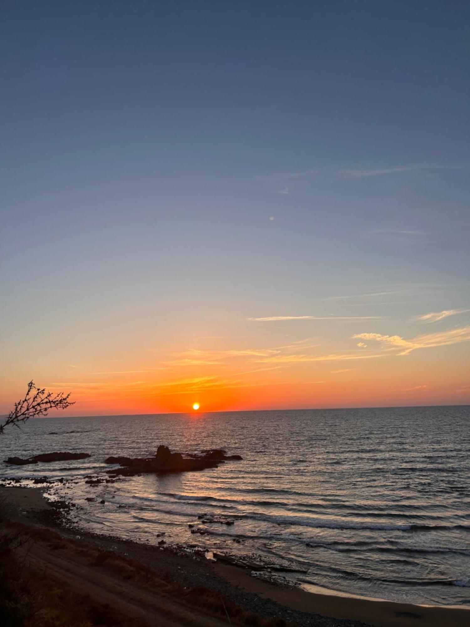 Sunset View Mermaid Villa Pomos Extérieur photo