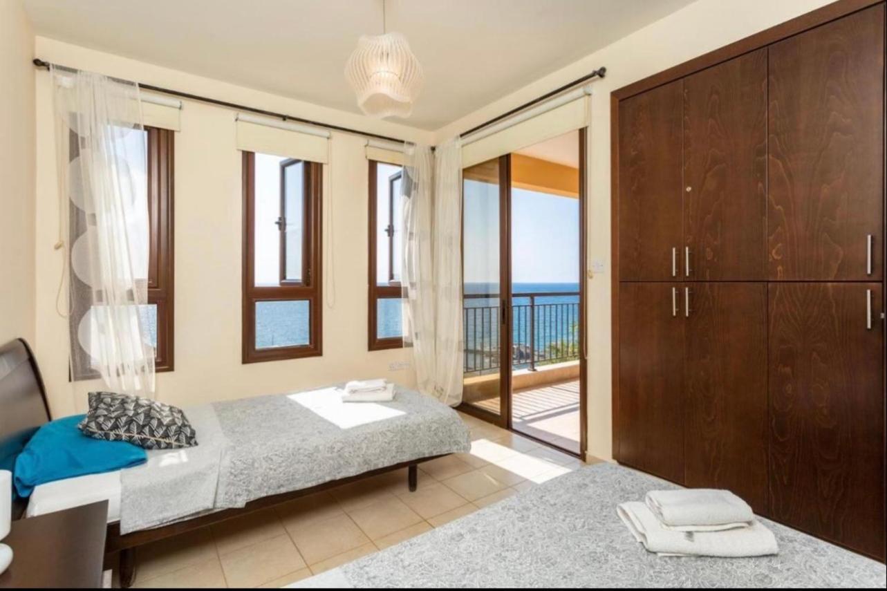 Sunset View Mermaid Villa Pomos Extérieur photo